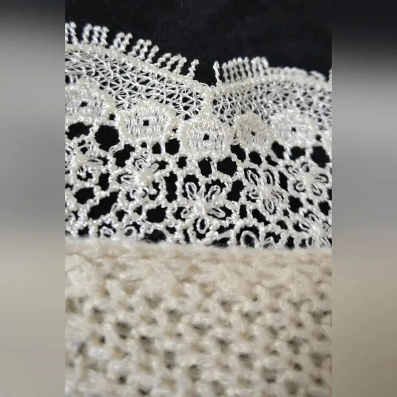 Sweater, soft material #270-274 - Picture 11 of 14